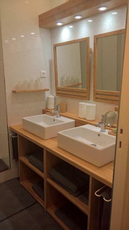 Appartement Meuble Garches Exteriér fotografie